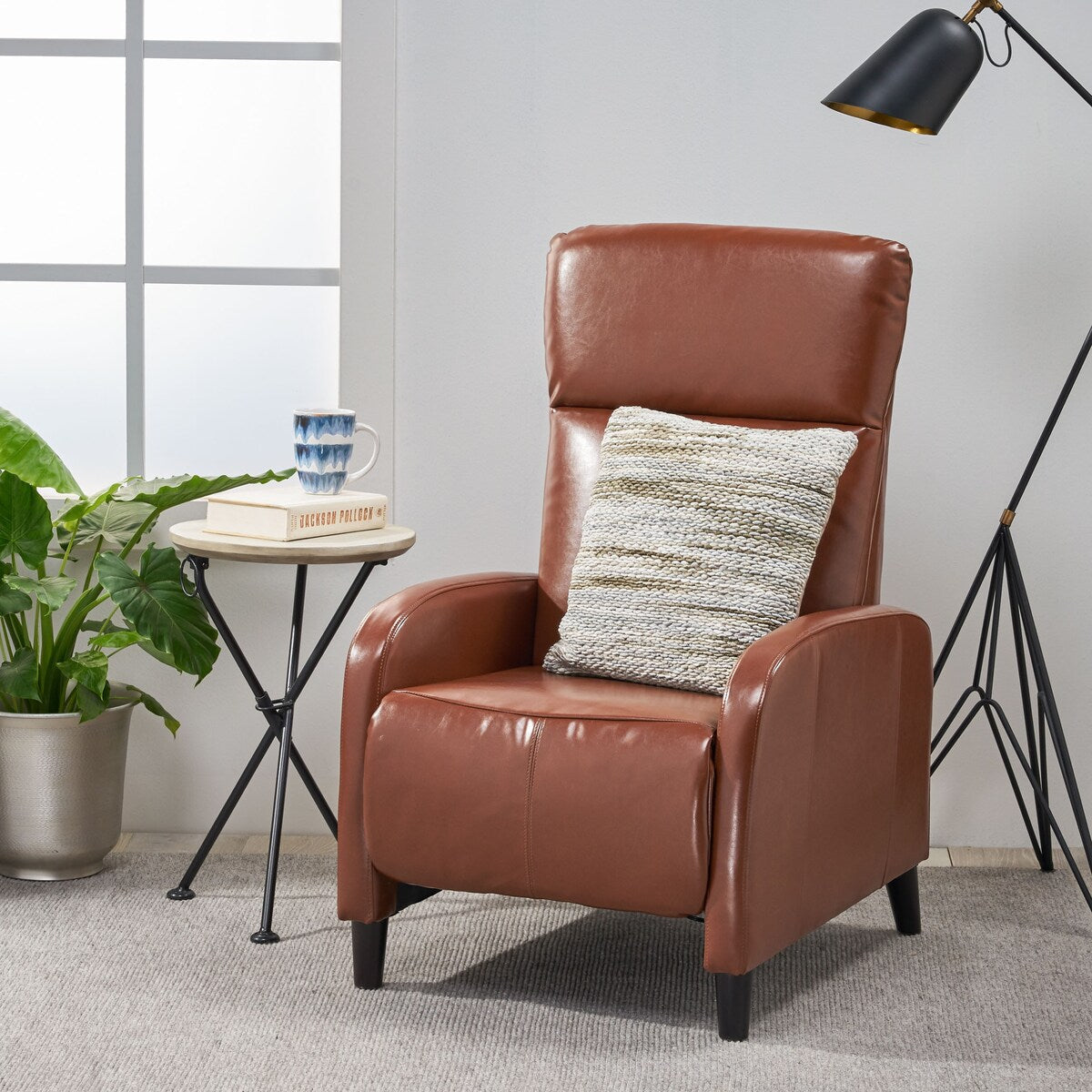 Fauteuil inclinable classique en cuir, dossier inclinable, largeur de 33,5 pouces, siège et accoudoirs rembourrés, siège simple.