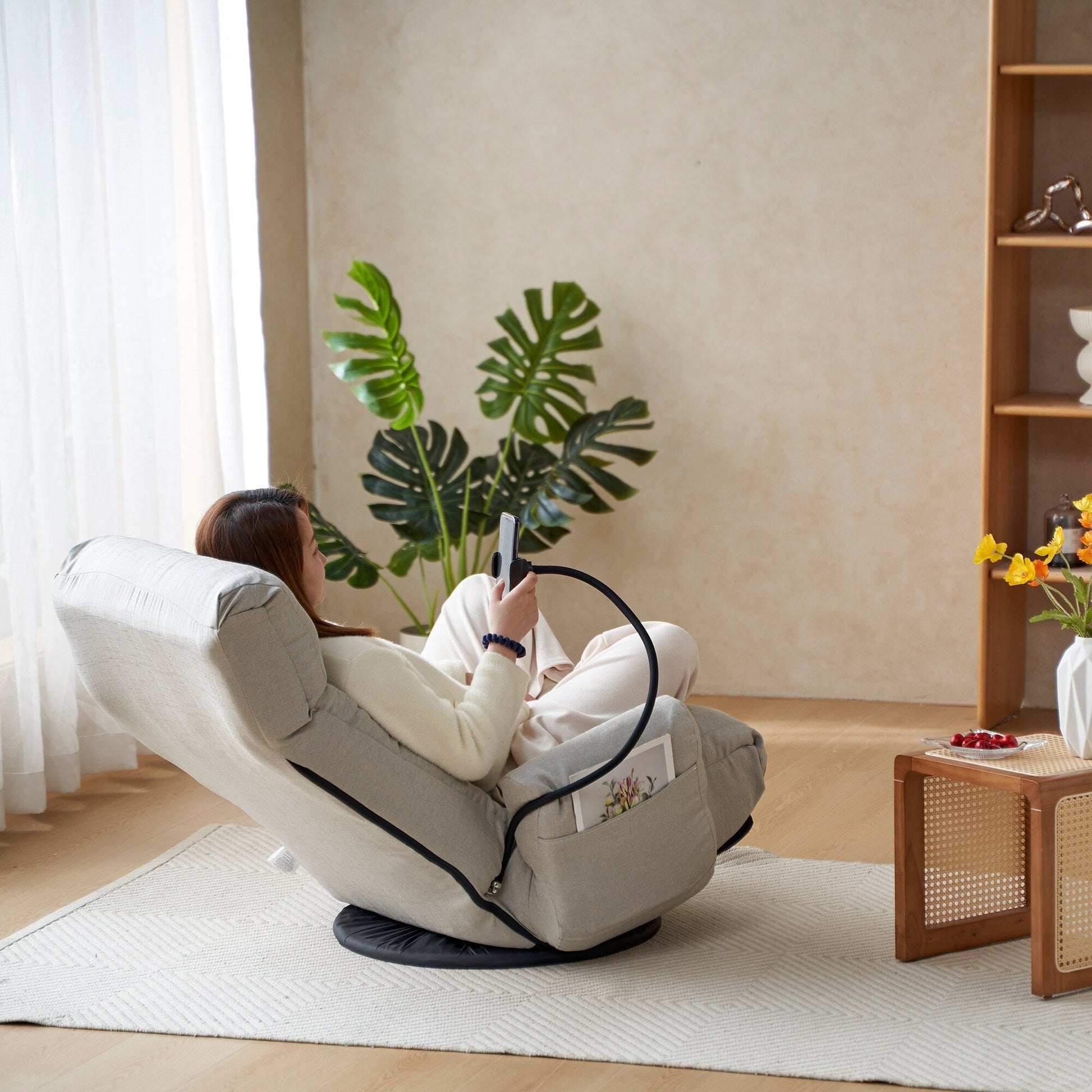 Fauteuil pivotant à 360 degrés, chaise de salon réglable, chaise de jeu pliable et inclinable avec porte-téléphone.