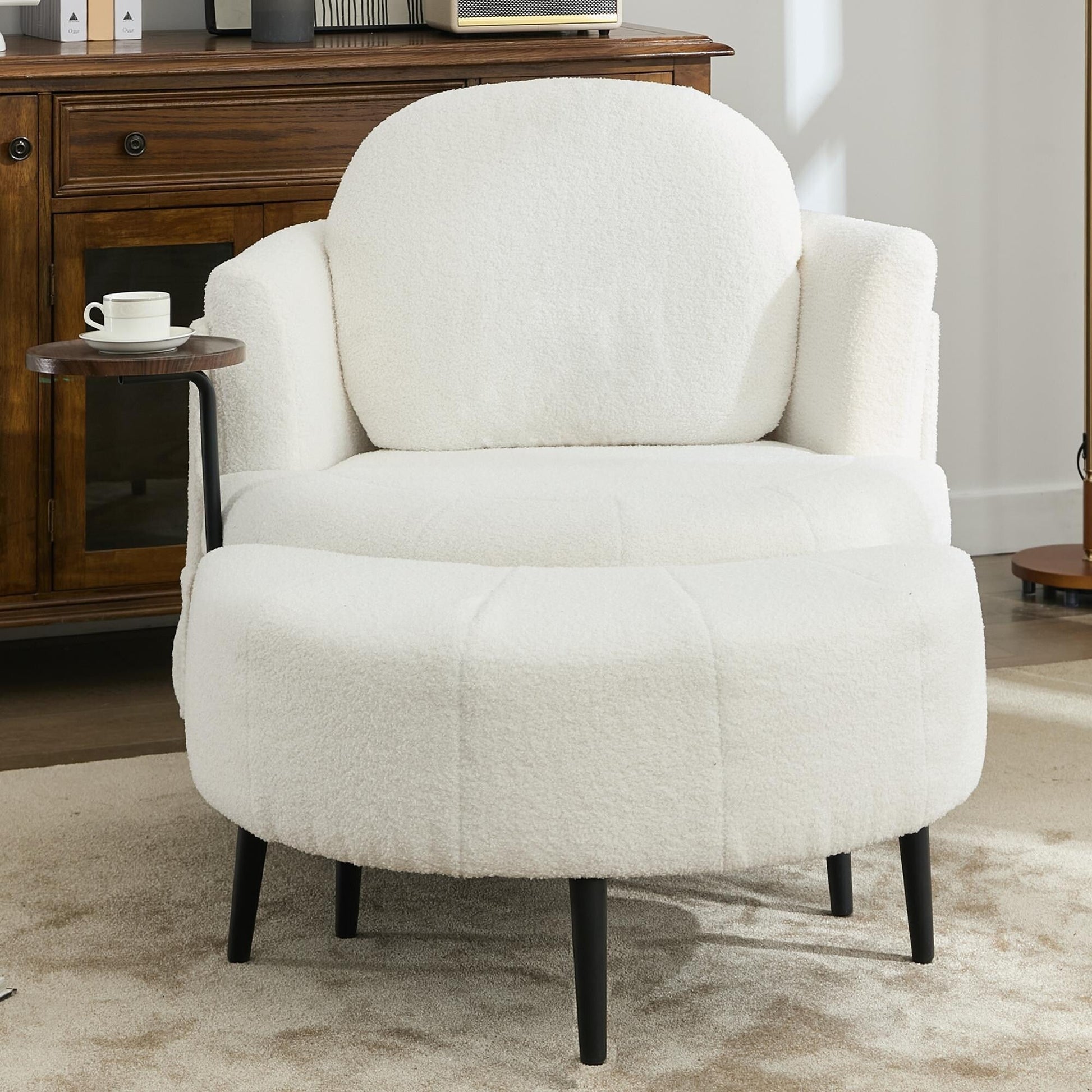 Fauteuil 42.5 avec repose-pieds mobile en forme de croissant