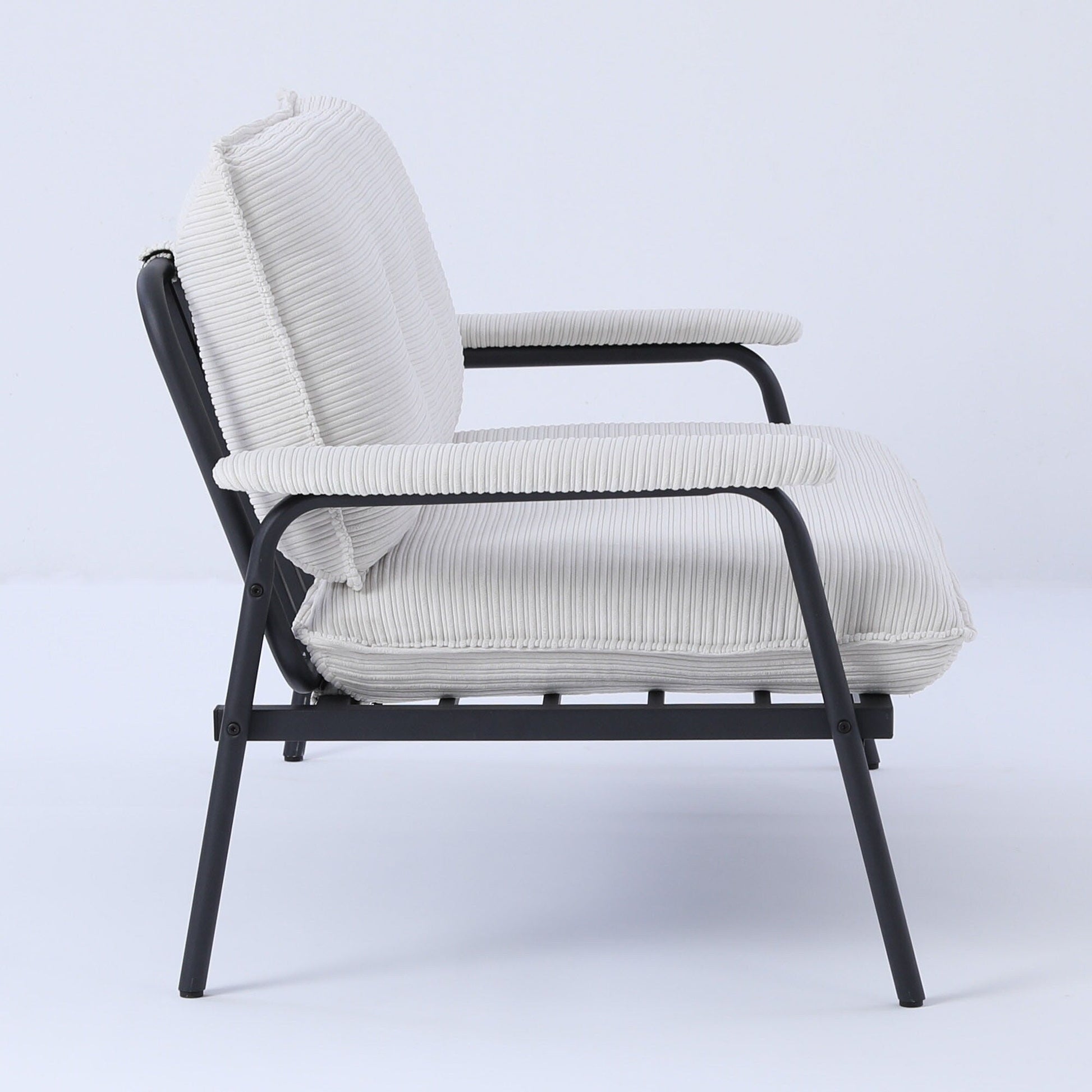 Canapé 2 places beige de 135 cm avec cadre en métal, idéal pour les petits espaces, en mélange de polyester, meuble moderne compact pour appartement.