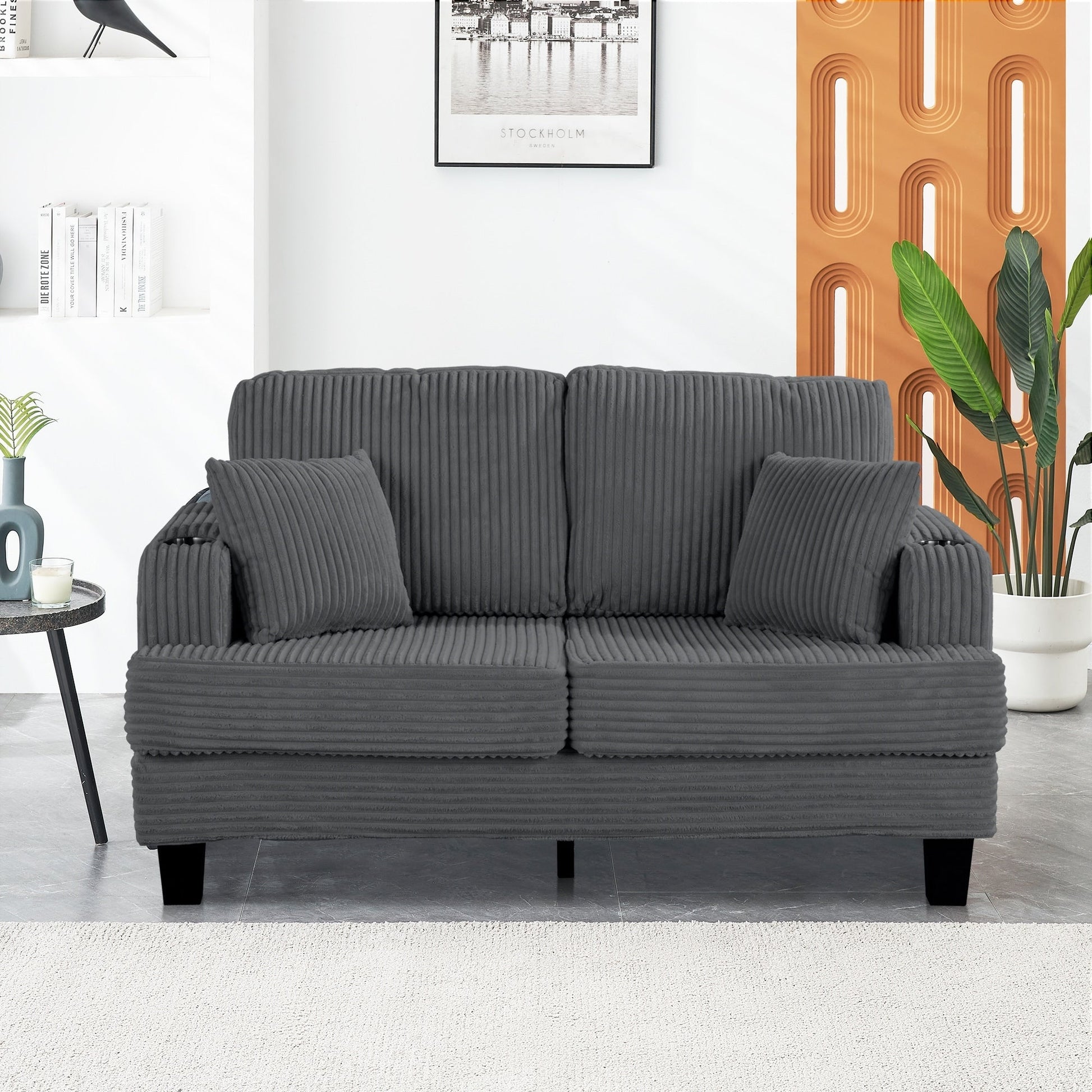 Canapé 2 places contemporain en velours côtelé avec 2 coussins et porte-gobelets (61 pouces)
