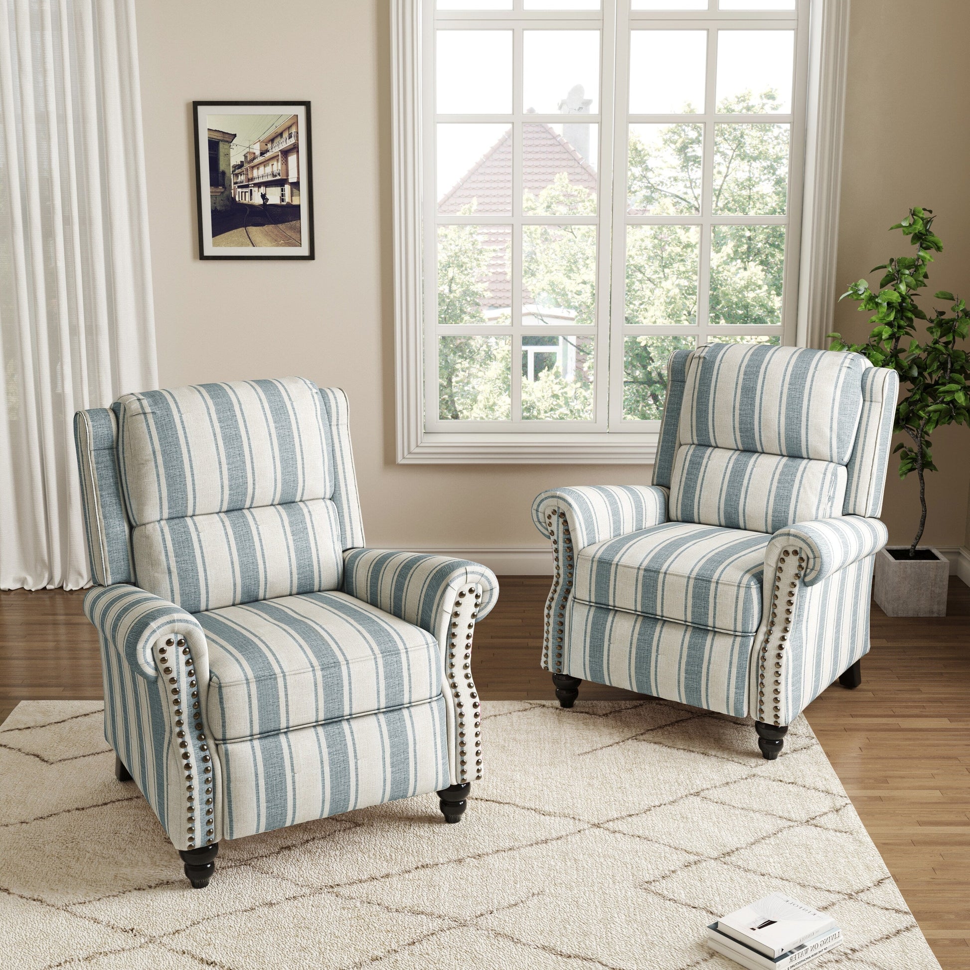 2 chaises inclinables à commande manuelle avec garniture à clous cloutés
